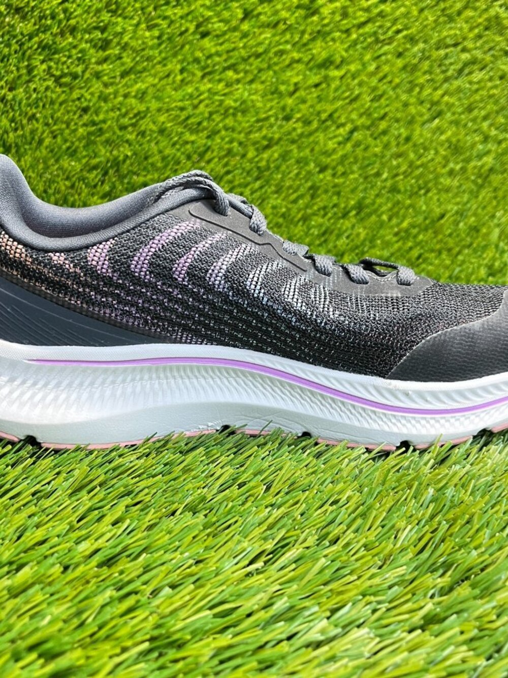 Skechers Go Run Consistent 2.0 Womens Size 8 Black White Athletic Shoes Sneakers - Picture 4 of 10